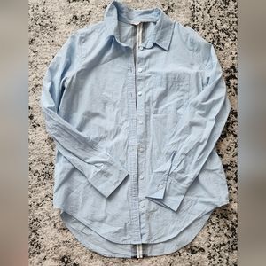 ATHLETA Mens Button Up Shirt Size M Light Blue